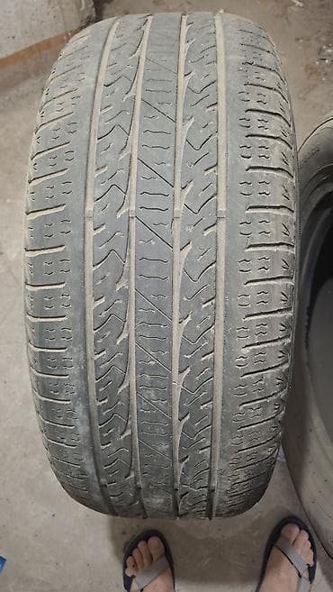 колеса 28560r18: Пара автомобильных шин Kumho Ecsta - Тип: летние шины - Размер — 3