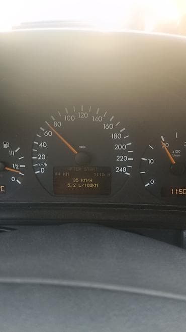 bew e39: Mercedes-Benz E-Class: 2002 г., 2.2 л, Автомат, Дизель, Универсал — 5