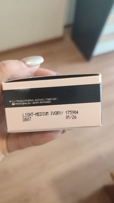 касметичка: Тени!! Тушь!! Пудра!! Тональный крем ! Хайлайтер! Бронзатор и многое — 4