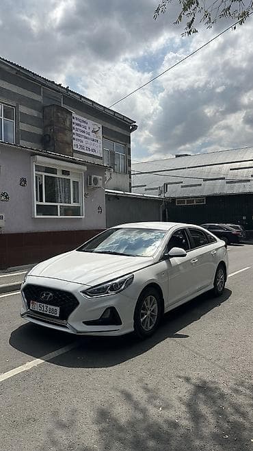 Hyundai Sonata: 2020 г., 2 л, Автомат, Газ, Седан — 3