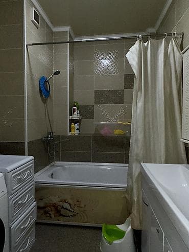 2 8: 3 комнаты, 92 м², Элитка, 3 этаж, Старый ремонт — 4