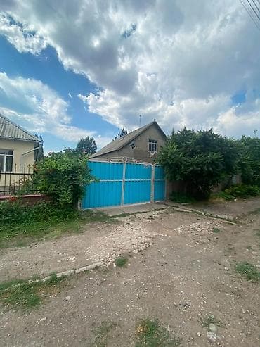 Продается жилой дом участок 19 соток. Дом находиться на центральной at lalafo.kg Продается жилой дом участок 19 соток. Дом находиться на центральной