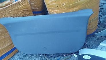 дайхатсу 2001: Крышка багажника Mazda — 3