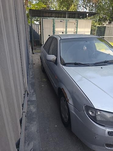 мазда 323 1990: Mazda 323: 2003 г., 1.6 л, Автомат, Бензин, Седан — 2