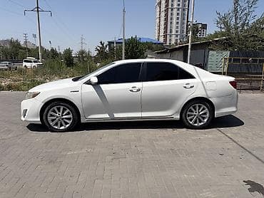 matiz 2012: Toyota Camry: 2012 г., 2.5 л, Автомат, Гибрид, Седан — 2