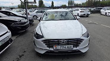 дн 8 салон: Hyundai Sonata: 2019 г., 2 л, Автомат, Газ, Седан — 3