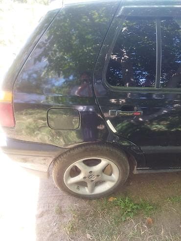 диски w213: Volkswagen Golf: 1992 г., 1.8 л, Ручные, Бензин, Хэтчбэк — 5
