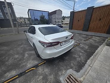 windom 2003: Toyota Camry: 2023 г., 2.5 л, Автомат, Гибрид, Седан — 10