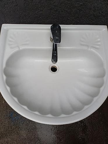 смесители бу: Раковина для ванной, Особенности: Глянцевое, Овальная форма, Материал: Керамика — 5