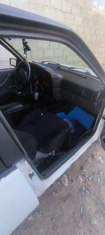 запчасти на опель вектра б: Opel Ascona: 1986 г., 1.5 л, Механика, Бензин, Хэтчбэк — 7