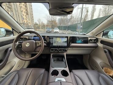 срочно продам авто в связи с переездом: BYD Song Plus: 2022 г., 0.1 л, Автомат, Электромобиль, Кроссовер — 12