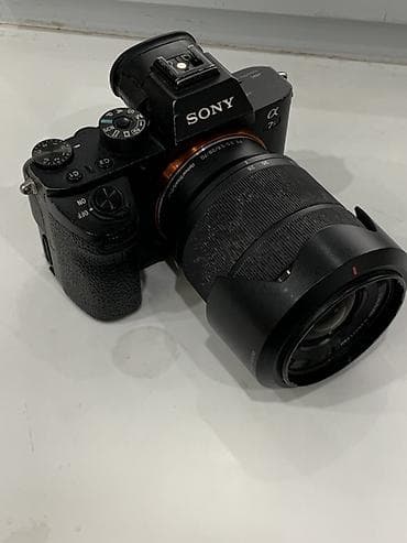 камеры видео: Полноформатная беззеркальная камера Sony α7S II с объективом FE 28–70 — 3