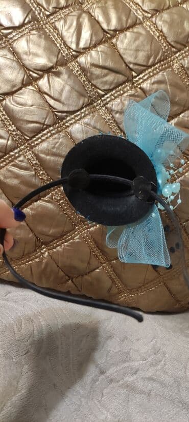 заколка: Продам красивый ободок в хорошем состоянии. Брали на утренник надели 1 — 3