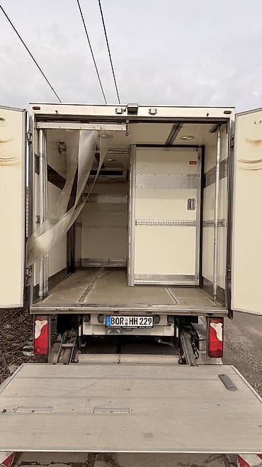 гаражные распродажа: Mercedes-Benz Спринтер: 2007 г., 2.2 л, Автомат, Дизель, Фургон — 5