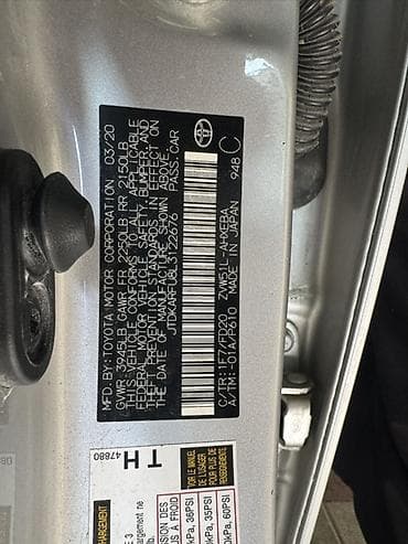 motor cycle: Toyota Prius: 2020 г., 1.8 л, Автомат, Гибрид, Хэтчбэк — 4