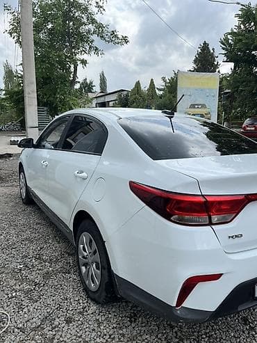 lexus rx 2019: Kia Rio: 2018 г., 1.6 л, Механика, Бензин, Седан — 7