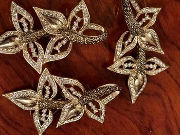 Продаю комплект бижутерии очень хорошего качества 950с