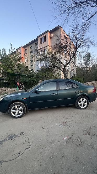 Ford Mondeo: 2003 г., 2 л, Автомат, Бензин, Седан