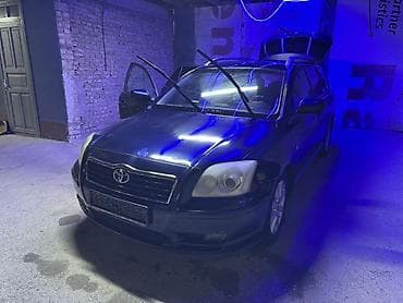 Унаа: Toyota Avensis: 2003 г., 1.8 л, Кол менен иштөөчү, Бензин, Универсал — 9