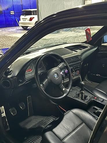 BMW: BMW 5 series: 1989 г., 2.5 л, Механика, Бензин, Седан — 6