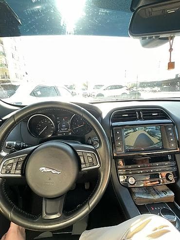 порш каян: Jaguar F-Pace: 2019 г., 2 л, Автомат, Бензин, Кроссовер — 10