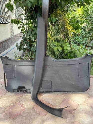 б у запчасти для телефонов: Крышка багажника Subaru, 2018 г., Б/у, Оригинал — 2