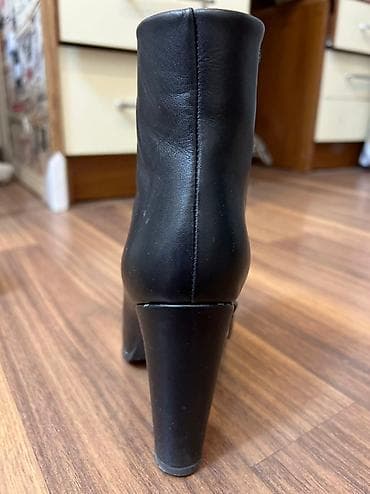 rio anri турция: Продаю ботильоны кожаные турецкие, каблук 8 см, Удобные. Цена 4000 сом — 4