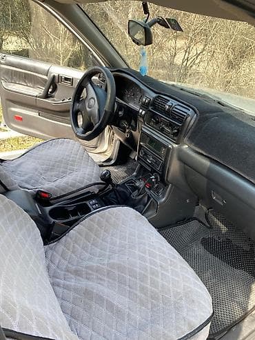 smart open: Opel Frontera: 1999 г., 3.2 л, Механика, Бензин, Внедорожник — 5