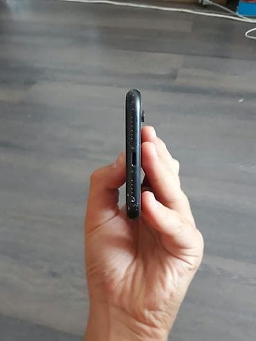 apple studio display: IPhone Xr, Б/у, 64 ГБ, Черный, Чехол, 97 % — 4