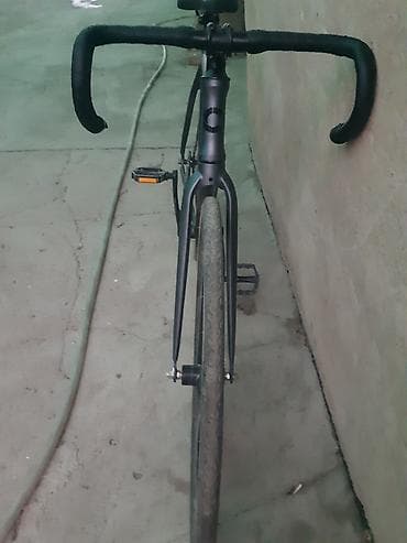 кабина мото: Трековый/фикс велосипед с аэродеталями - Рама и вилка: алюминий — 3