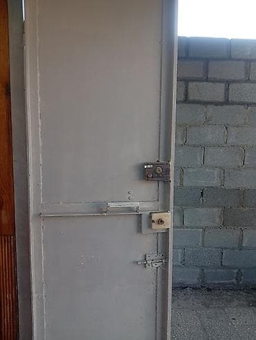 б у метал: Металлическая входная дверь с фрамугой и дополнительной узкой — 2