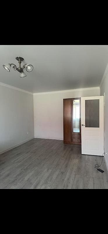 osh flat: 1 комната, 453 м², Учкун мкр Индивидуалка, 3 этаж — 3