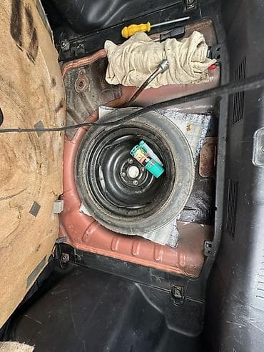 old man: Honda Fit: 2008 г., 1.5 л, Механика, Бензин, Хэтчбэк — 9