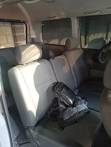 авто для детей: Toyota Voxy: 2003 г., Автомат, Бензин, Минивэн — 5