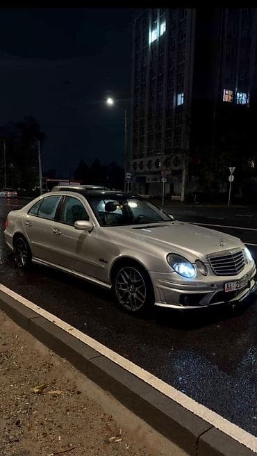 Mercedes-Benz E-Class: 2002 г., Бензин, Седан