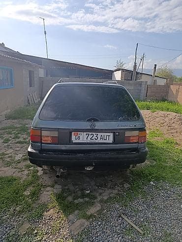 Volkswagen: Volkswagen Passat: 1988 г., 1.8 л, Механика, Бензин, Универсал — 5