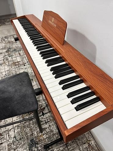 Электропианино FANDGEPIANO в корпусе под дерево. Полноразмерная