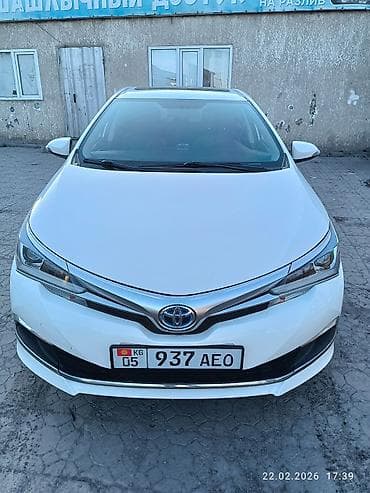 Транспорт: Toyota Corolla: 2019 г., 1.8 л, Автомат, Гибрид, Седан — 1