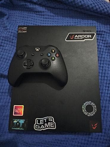самый дешёвый xbox: Xbox One X, 1 ТБ. Комплект: консоль, 1 оригинальный беспроводной — 6