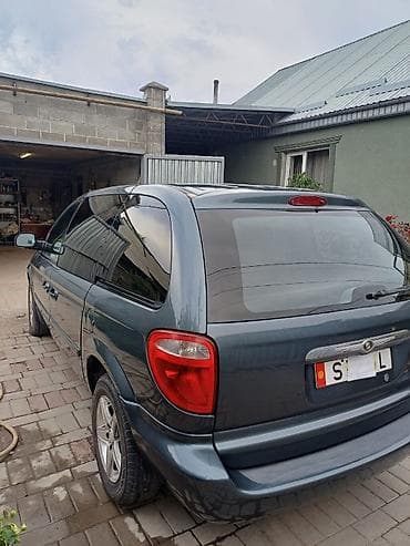 додж караван: Chrysler Town & Country: 2005 г., 3.3 л, Бензин — 4