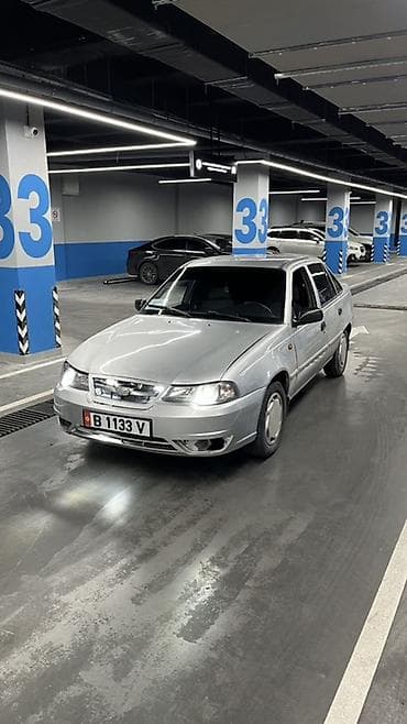 Daewoo Nexia: 2011 г., 1.6 л, Механика, Бензин, Седан