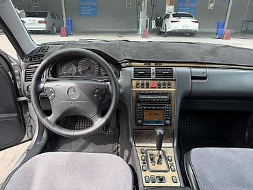 е 190: Mercedes-Benz E-Class: 1999 г., 3.2 л, Бензин, Седан — 8