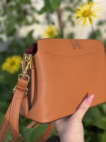 Классическая сумка, Материал: Натуральная кожа, Застежка на молнии, Женские