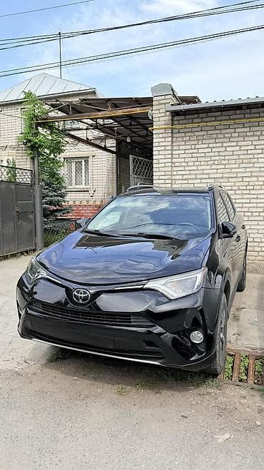 Toyota RAV4: 2017 г., 2.5 л, Автомат, Бензин, Кроссовер at lalafo.kg Toyota RAV4: 2017 г., 2.5 л, Автомат, Бензин, Кроссовер