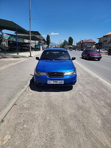 Daewoo Nexia: 2010 г., 1.6 л, Механика, Бензин, Седан