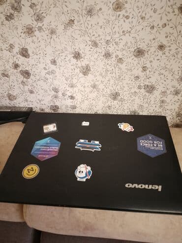 электронная книга nook: Ноутбук, Lenovo, 4 ГБ ОЗУ, Intel Core i3, 15.6 ", Б/у, Для несложных задач, память HDD — 2