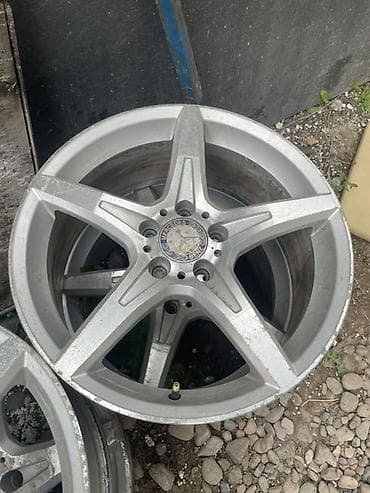 Дисктер: Куйма Дисктер R 18 Mercedes-Benz, Комплект, тешиктери - 5, Колдонулган — 4