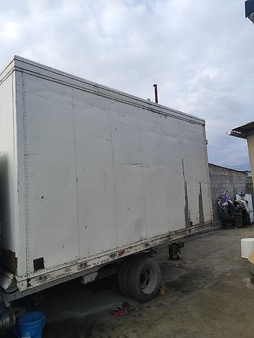 трак фуд: Будка Mercedes-Benz — 2