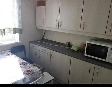 комната с подселением 1 комната: 10 м², С мебелью — 4