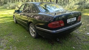 машина bwm: Mercedes-Benz E-Class: 1996 г., 2 л, Кол менен иштөөчү, Бензин, Седан — 2